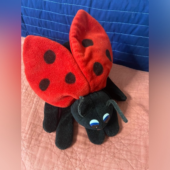 PLUSH CREATIONS Plush LADYBUG Hand Puppet - Picture 1 of 4